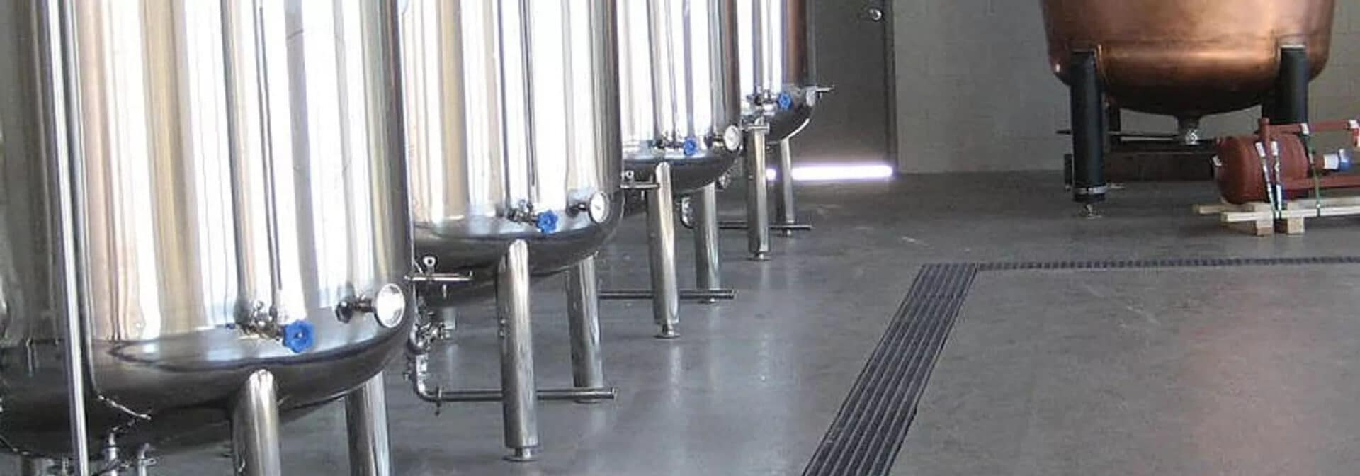 亚博网站有保障的啤酒厂或酿酒厂的沟渠排水系统